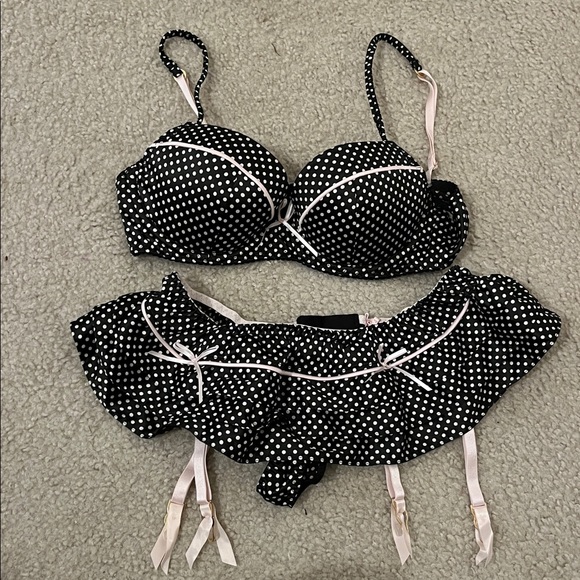 Victoria's Secret Other - Victoria’s Secret Sexy Little Things Lingerie Set 34C